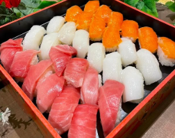 お任せ握り3種盛